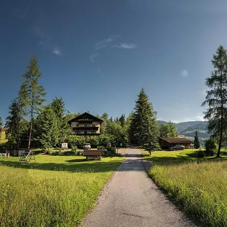 Gospodarstwo agroturystyczne Aktiv-ferienwohnungen Pienz-bobnar Sautens