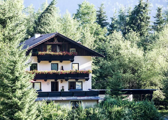 Aktiv-ferienwohnungen Pienz-bobnar Farmház Sautens