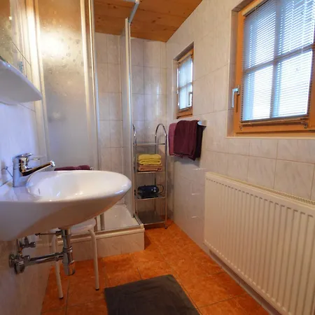 مزرعة للإقامة Aktiv-ferienwohnungen Pienz-bobnar ساوتينس