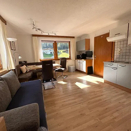 Aktiv-ferienwohnungen Pienz-bobnar בית חווה *